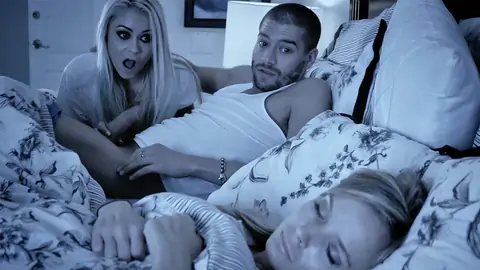 Marsha May is cheating while Xander's gf sleeps